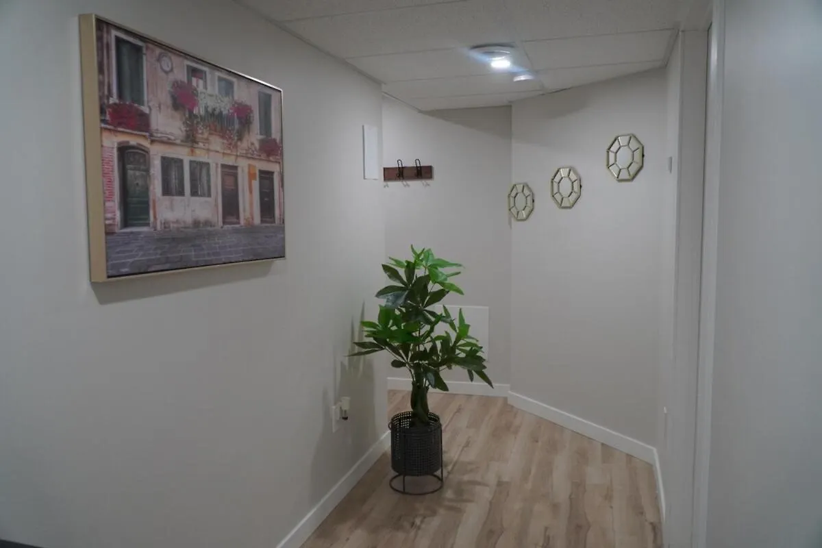 Upscale Haven Lejlighed Winnipeg